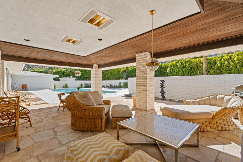 Thunderbird Heights - Residential