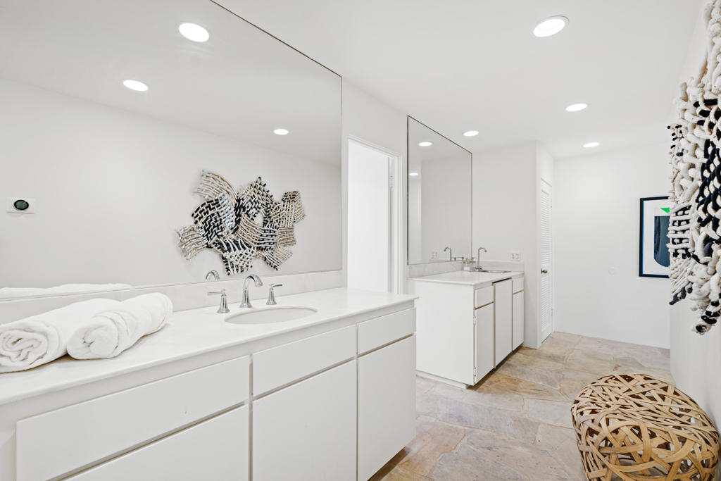 Thunderbird Heights - Residential