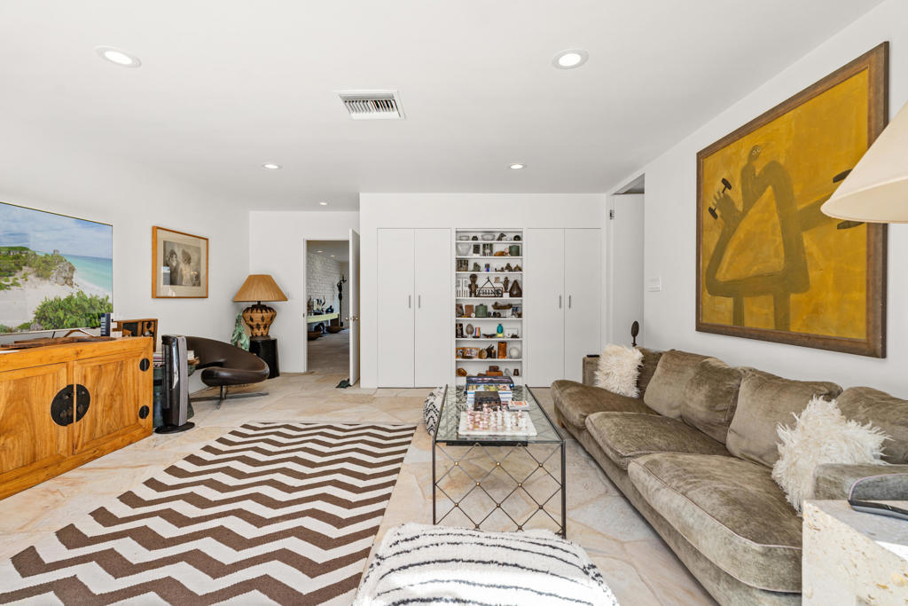 Thunderbird Heights - Residential