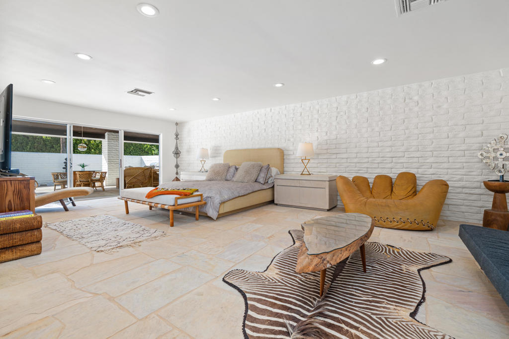 Thunderbird Heights - Residential