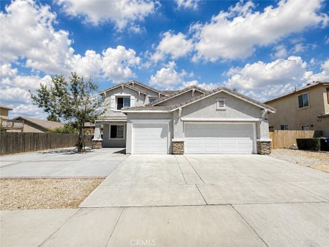Photo of 14541 Swallow Court, Victorville, CA 92394 (MLS # HD26173718)