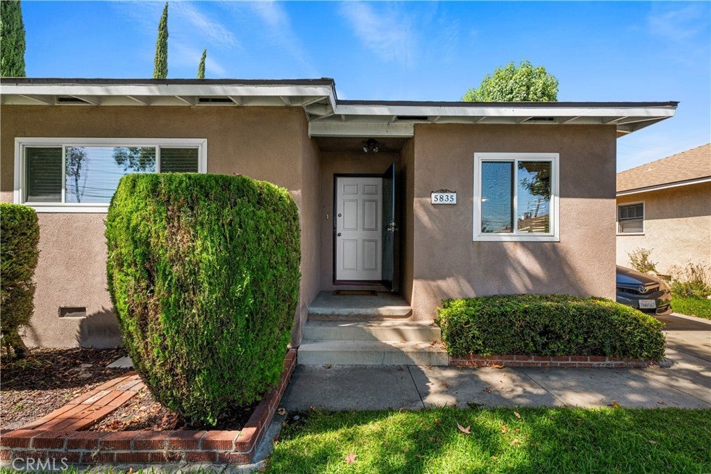 5835 E Adderley Drive