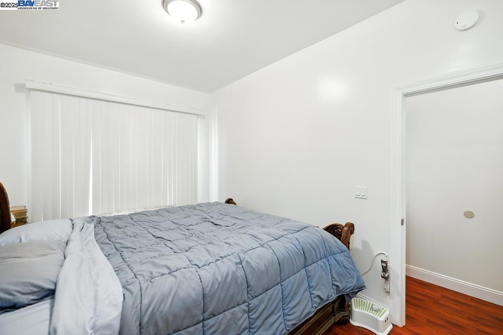NOB HILL - Residential Income