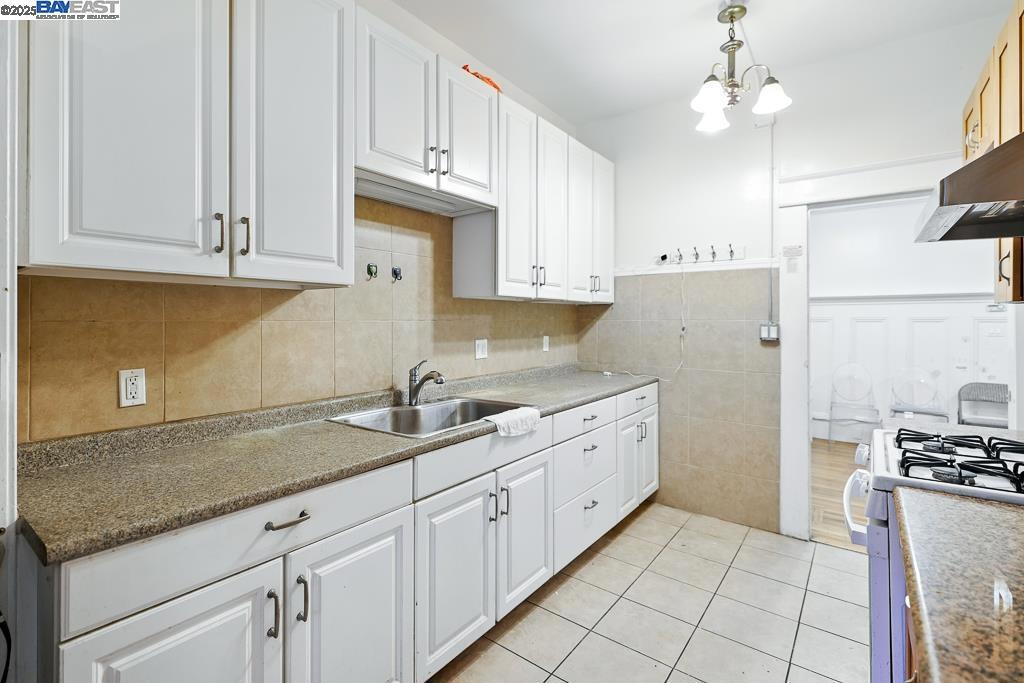 NOB HILL - Residential Income