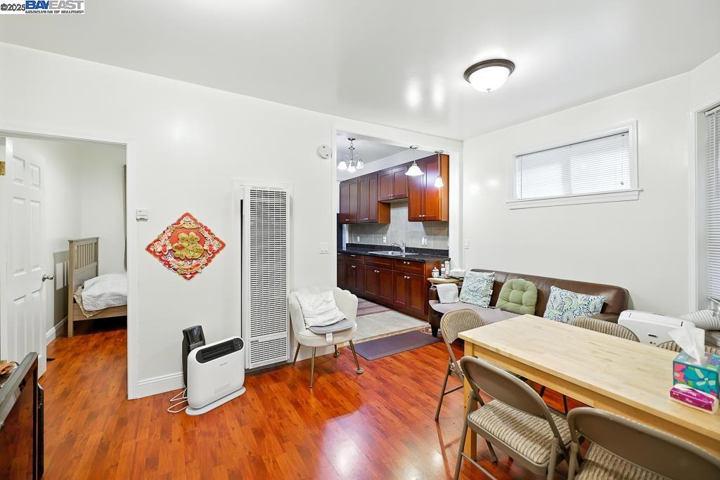 NOB HILL - Residential Income