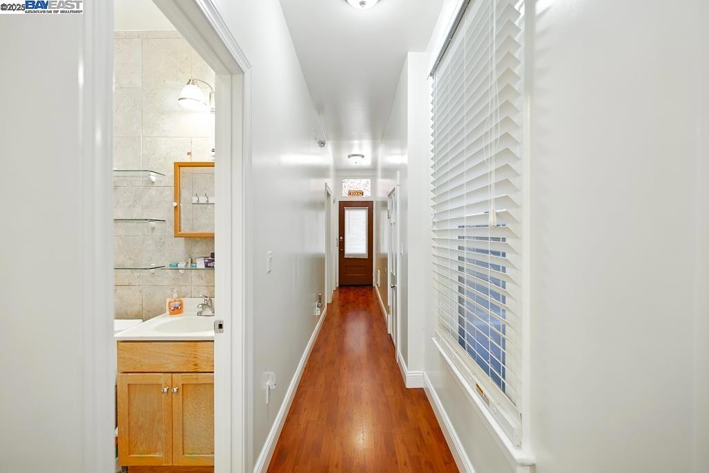 NOB HILL - Residential Income