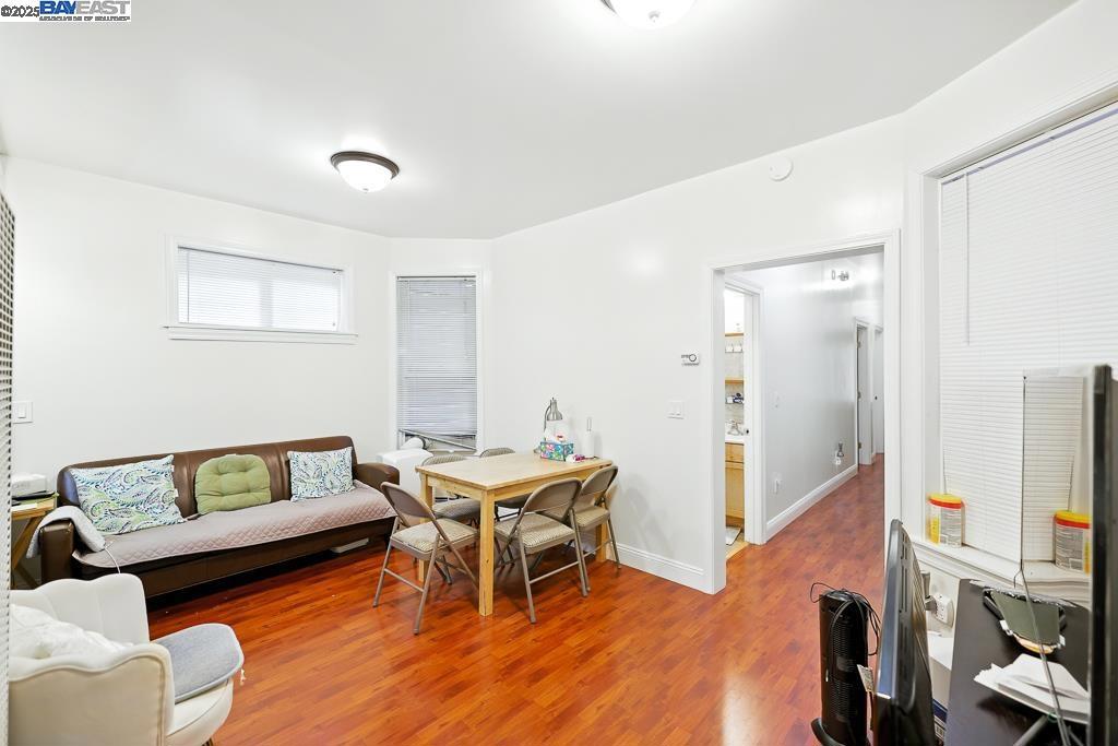 NOB HILL - Residential Income