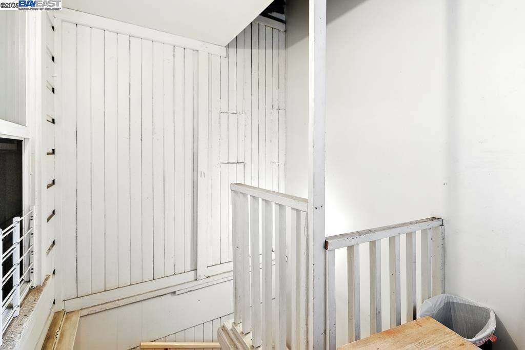 NOB HILL - Residential Income