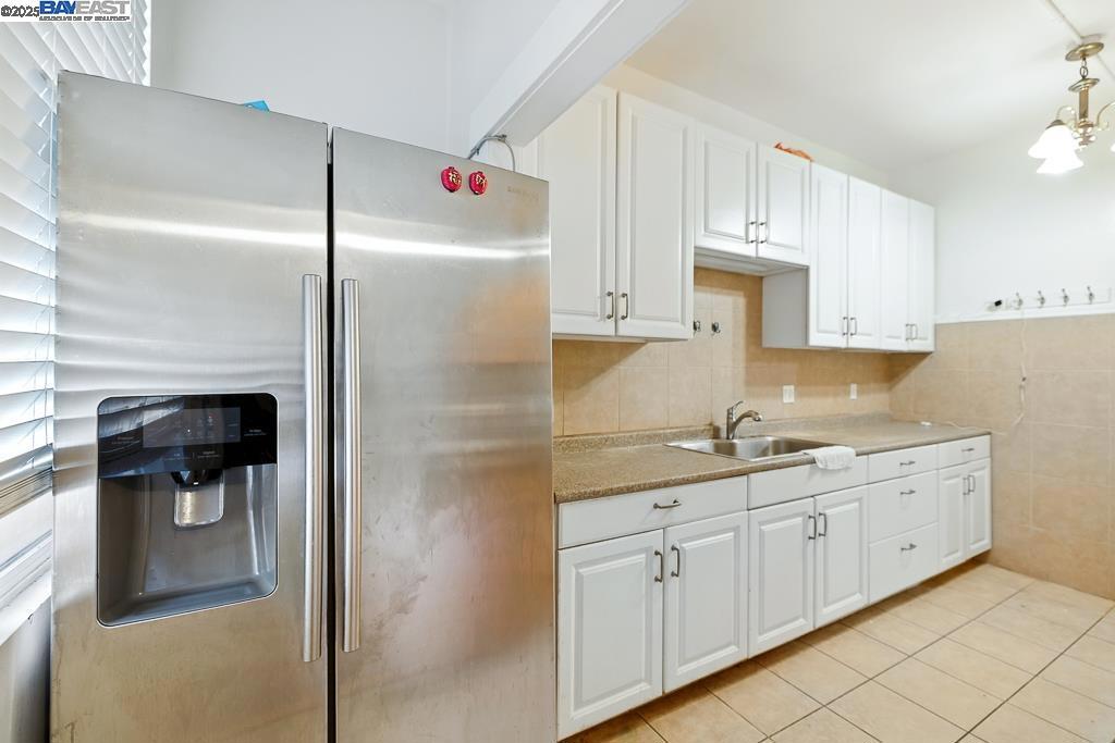 NOB HILL - Residential Income