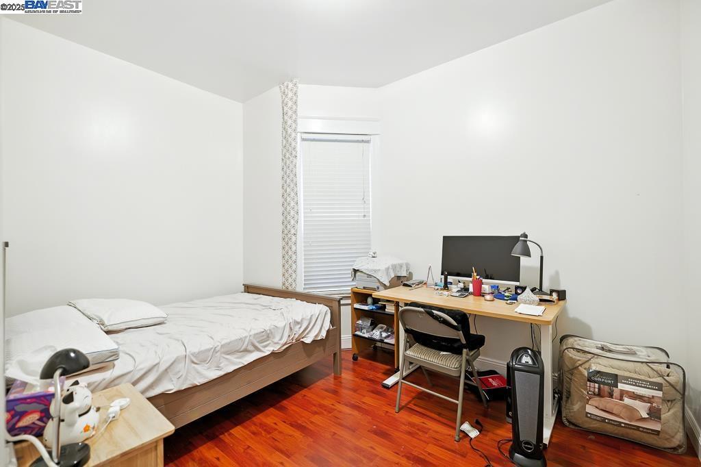 NOB HILL - Residential Income