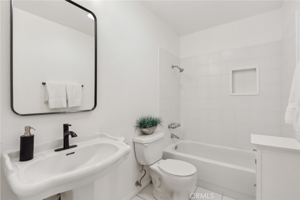 Deep Canyon Tennis Club (32309) - Residential