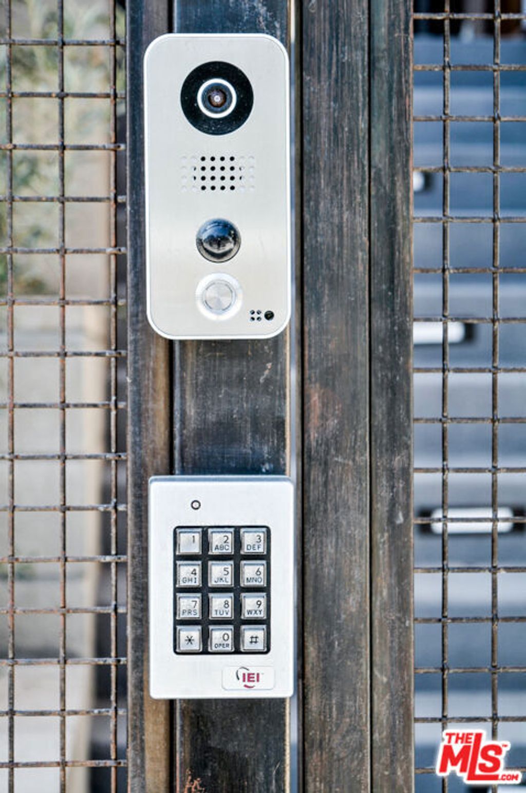 Photo of 715 N El Centro Avenue, Los Angeles, CA 90038 (MLS # 25477597)