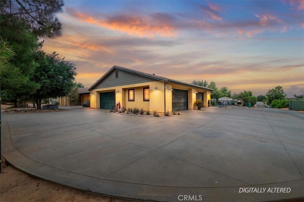16420 Rocky Glen Road