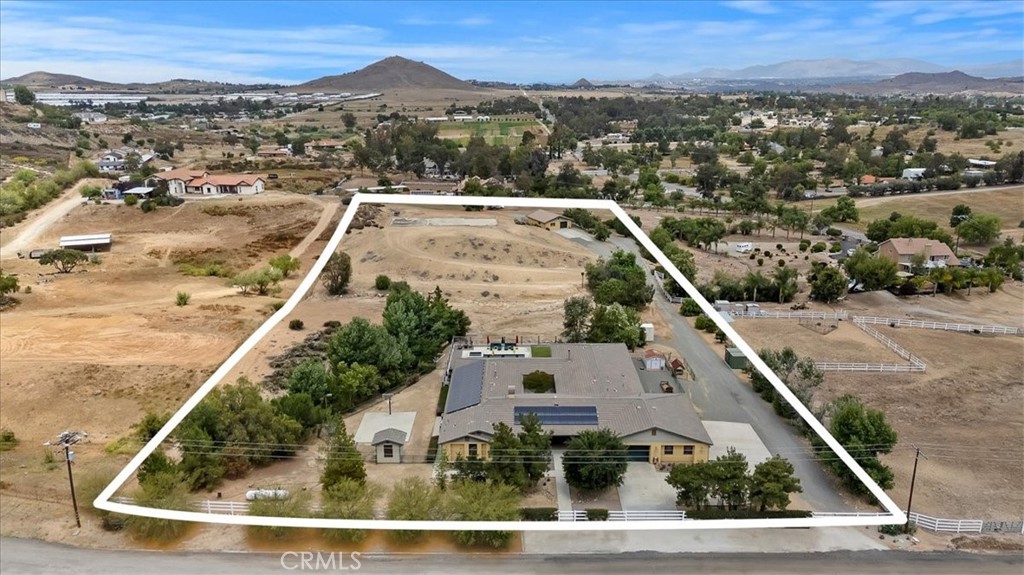 16420 Rocky Glen Road