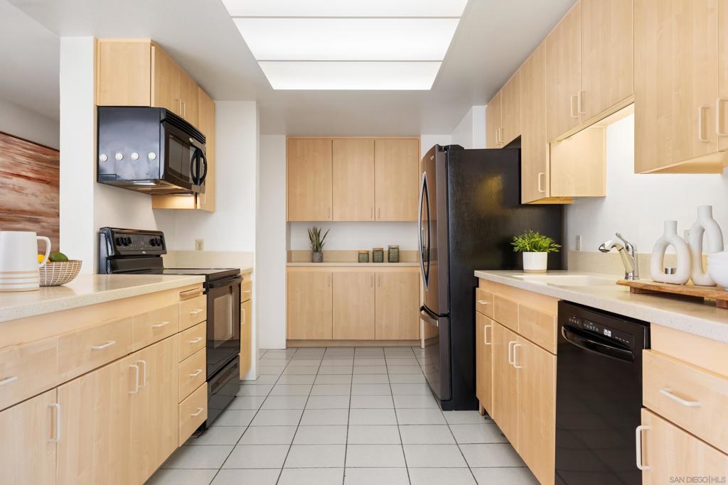 Pacific Beach - Residential