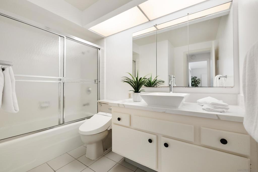 Pacific Beach - Residential