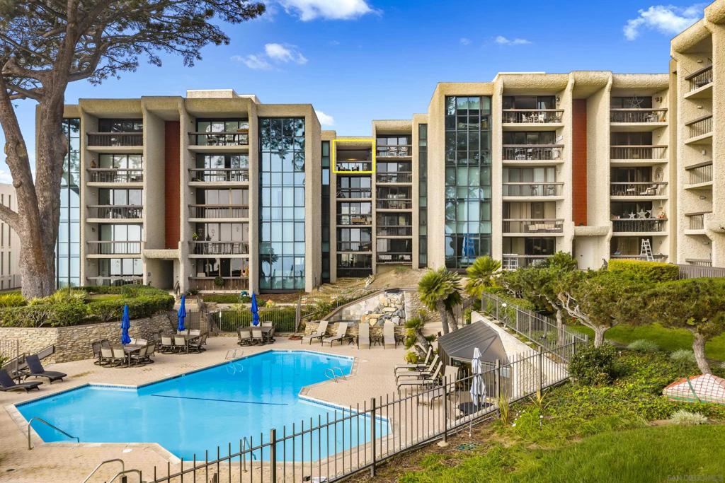 Pacific Beach - Residential