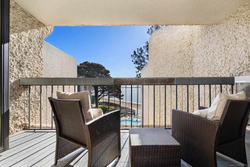 Pacific Beach - Residential