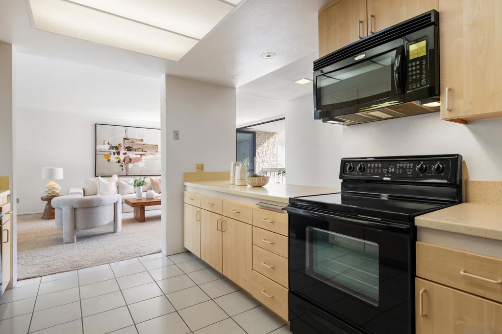 Pacific Beach - Residential