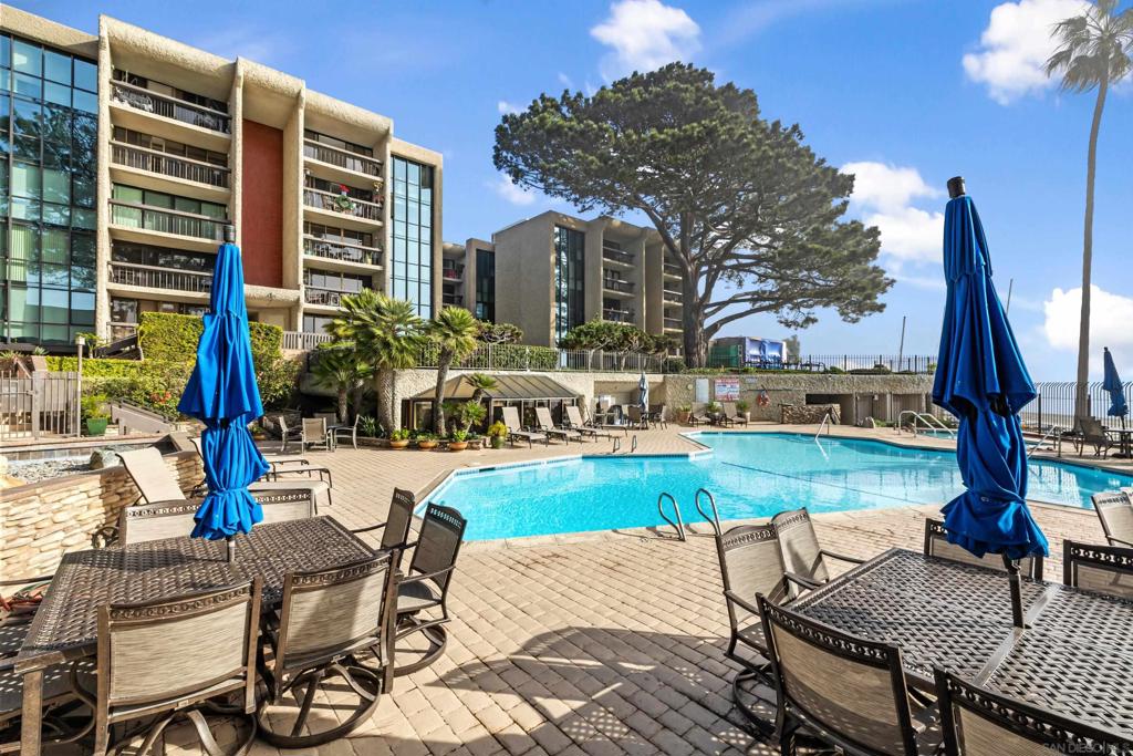 Pacific Beach - Residential