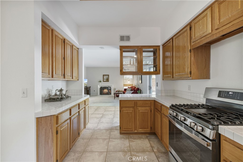 Collage (COLG) - Residential