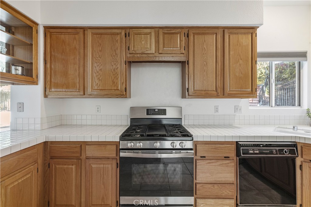 Collage (COLG) - Residential