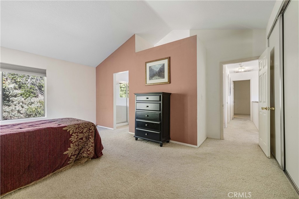 Collage (COLG) - Residential