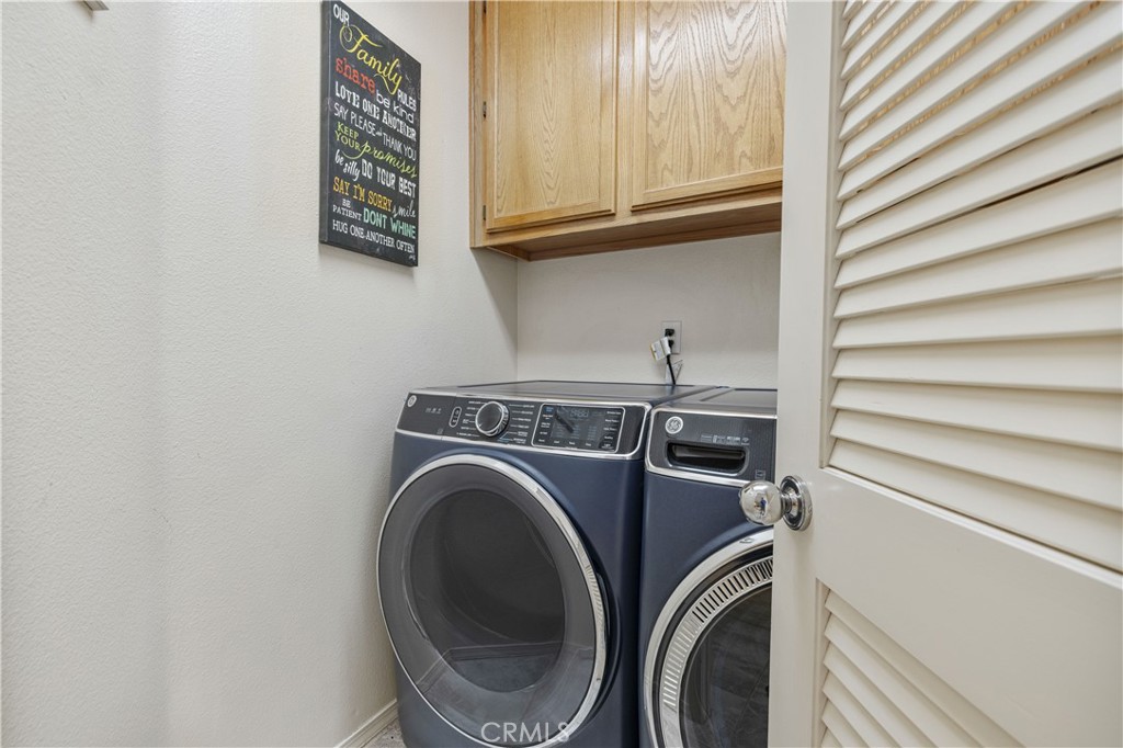 Collage (COLG) - Residential