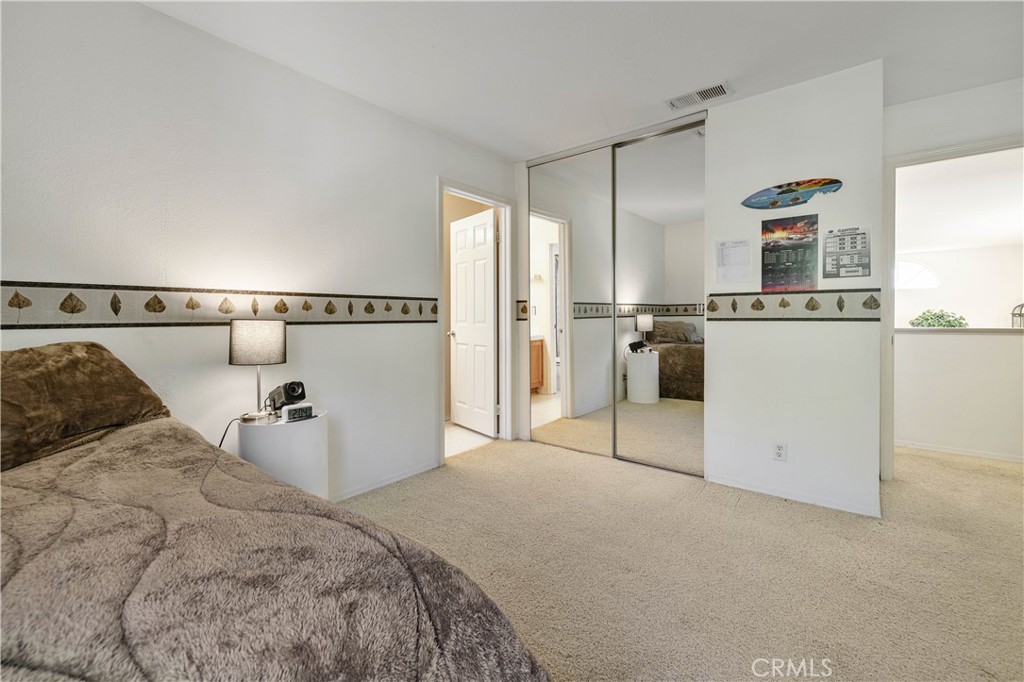 Collage (COLG) - Residential