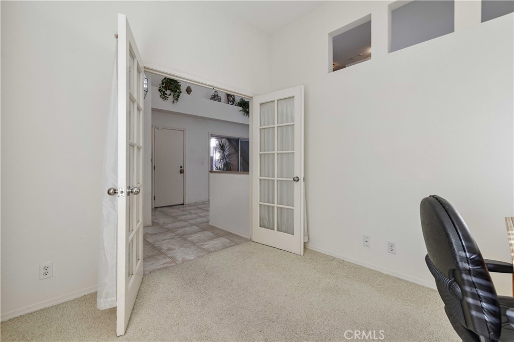 Collage (COLG) - Residential