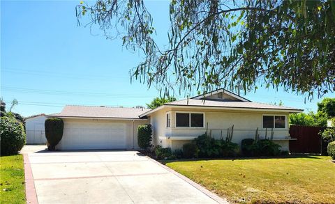 Photo of 738 Lasena Court, Pomona, CA 91768 (MLS # CV26101364)