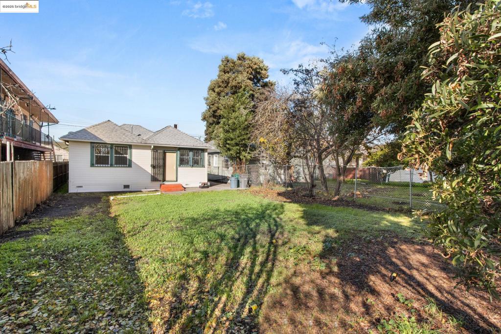 WEBSTER - Residential