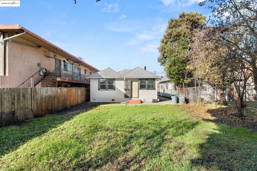 WEBSTER - Residential