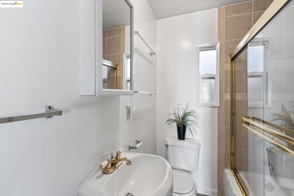 WEBSTER - Residential