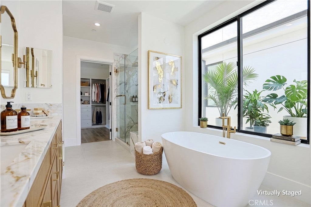 109 9th, Huntington Beach CA 92648 - Photo 8