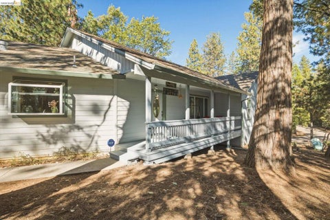 Tiny photo for 24076 S Bear Clover Ct. CT, Sonora, CA 95370 (MLS # 41151578)