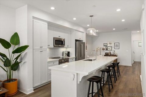 Photo of 1107 Hibiscus Way Way, Oceanside, CA 92054 (MLS # 260011577SD)