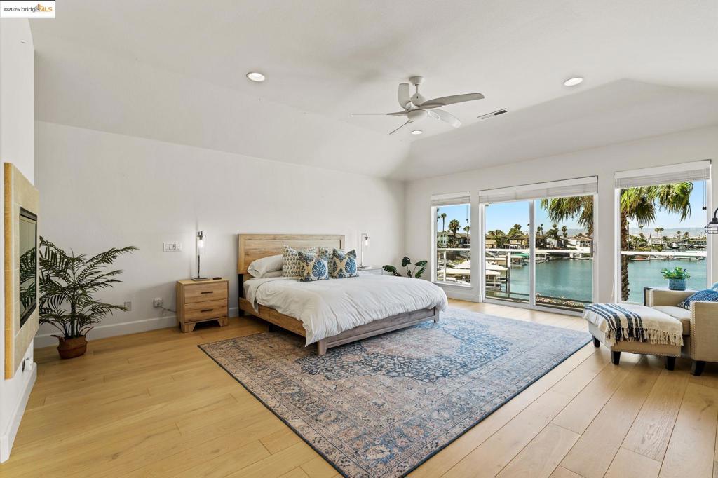 DELTA WATERFRONT ACCESS - Residential