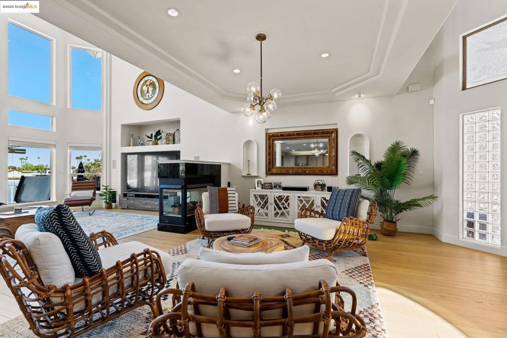 DELTA WATERFRONT ACCESS - Residential