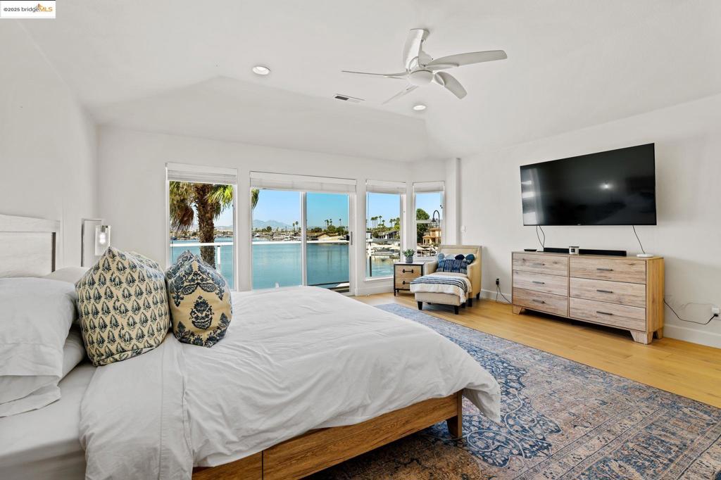 DELTA WATERFRONT ACCESS - Residential