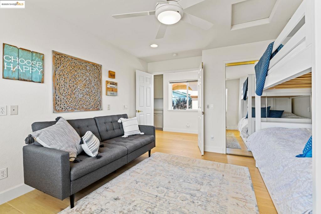 DELTA WATERFRONT ACCESS - Residential