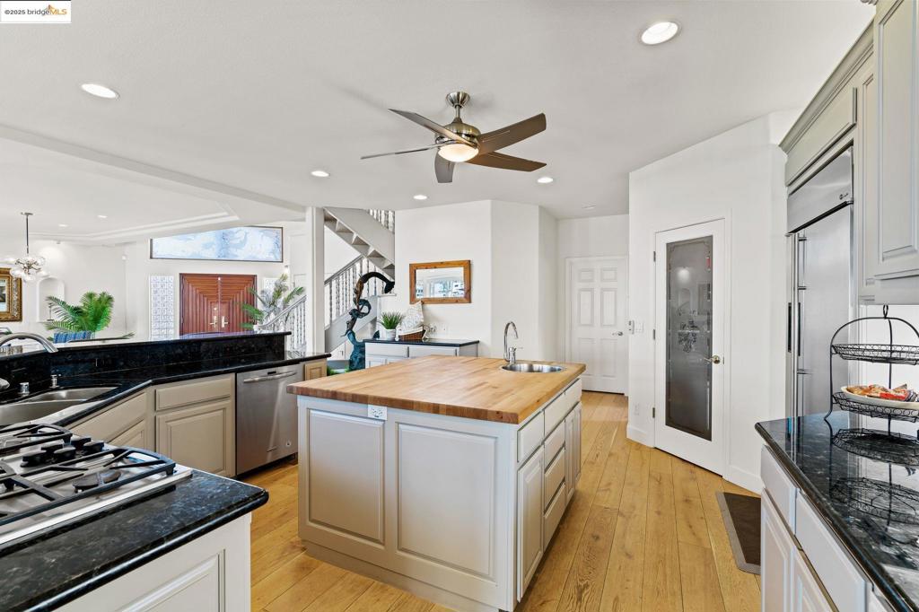 DELTA WATERFRONT ACCESS - Residential