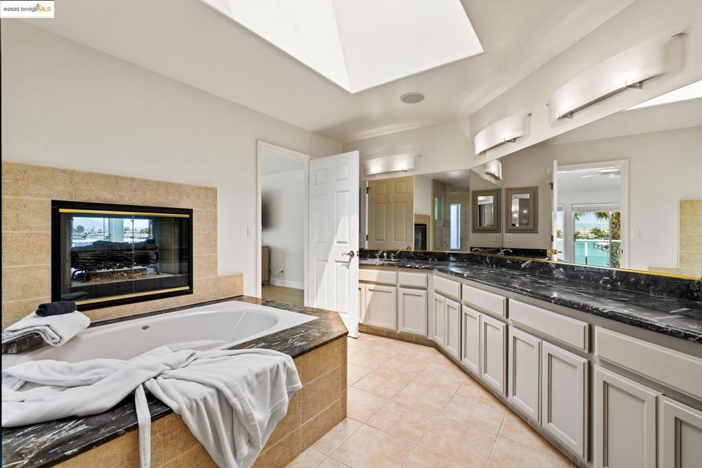 DELTA WATERFRONT ACCESS - Residential