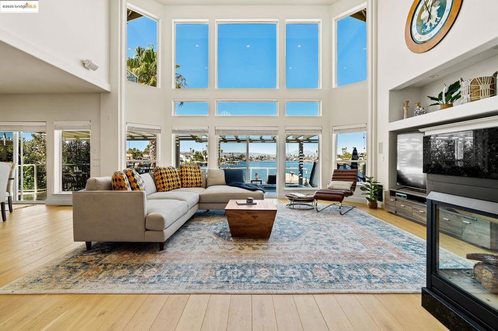 DELTA WATERFRONT ACCESS - Residential