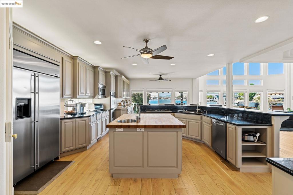 DELTA WATERFRONT ACCESS - Residential