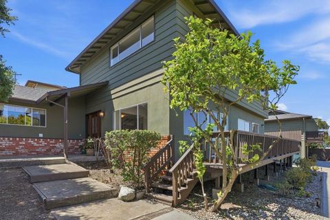 Photo of 3950 Brookline Way, Redwood City, CA 94062 (MLS # ML82045836)