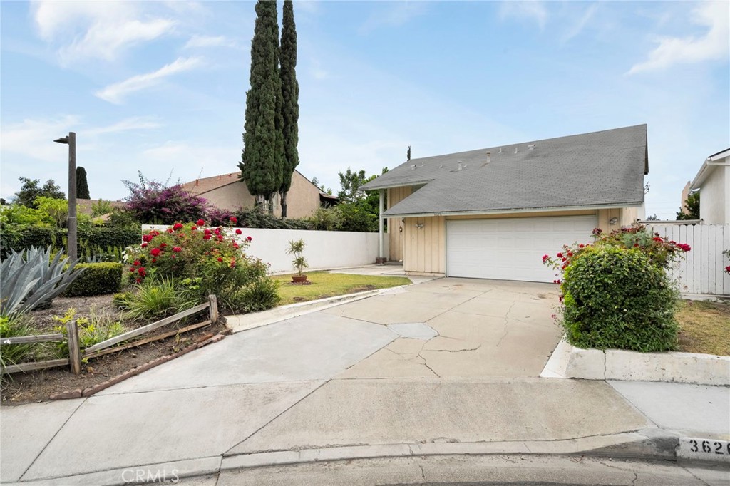 The mid-century modern home you’ve been looking for, located on a cul-de-sac street by South Coast Metro! This Sand Point neighborhood has a walking path, park, schools, shopping, and the 55 & 405 Fwy’s are conveniently located. Interior features include 4 bedrooms, 2.5 baths, and a family kitchen with lots of window space offering natural light and airiness. This two-story gem also has a formal entry leading you into the spacious living room and dining area. Exterior features include a front garden with a covered porch and double door entry. The backyard also has fruit trees providing excellent shade for warm sunny days and a large patio perfect for entertaining. Go ahead and check it out for yourself!