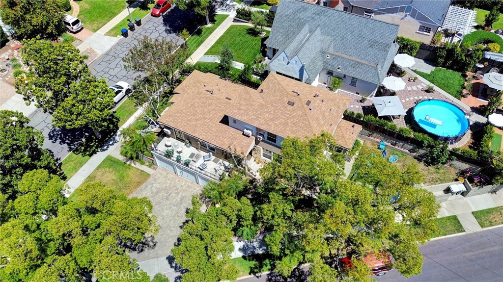 1120 East Avenue