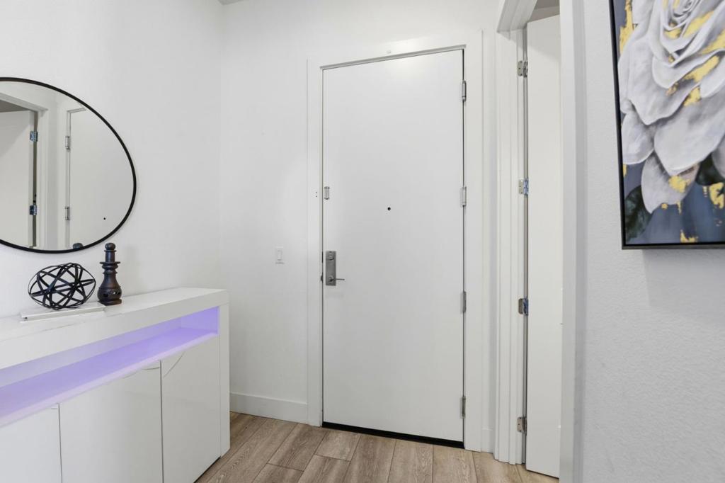 1748 Kilowatt Way 401