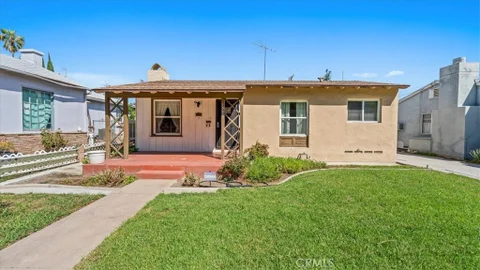 1502 N White Avenue, Pomona, CA 91768 - MLS#: CV26203092